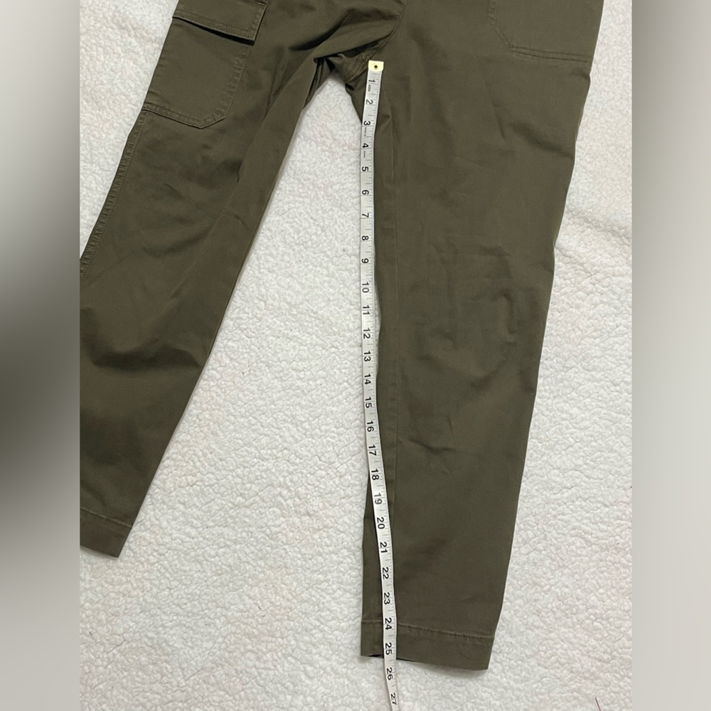 Talbots Olive Cargo Pants - Picture 9 of 9